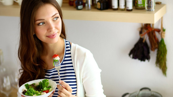 كيفية إعداد طبق سلطة مثالي لفصل الشتاء صورة رقم 3