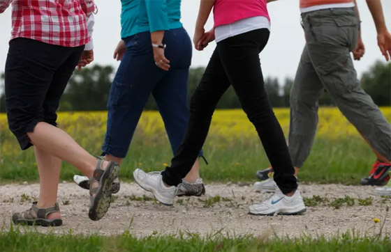 لصحة ولياقة وسلوك أفضل.. 10 أخطاء شائعة في المشي يجب تجنبها! صورة رقم 3 لصحة ولياقة وسلوك أفضل.. 10 أخطاء شائعة في المشي يجب تجنبها! صورة رقم 3