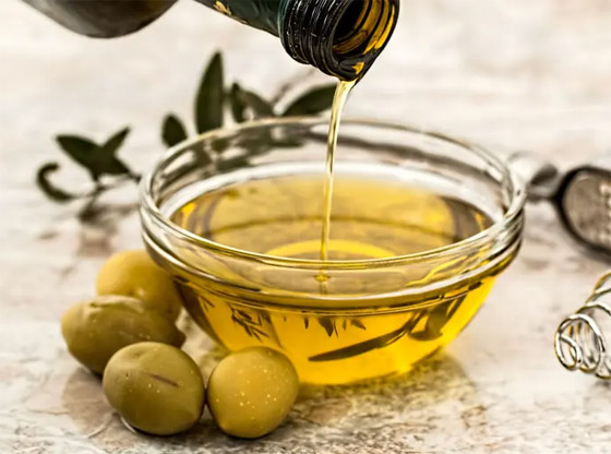 7 مجموعات أطعمة فعالة جدا في محاربة حب الشباب.. ما هي؟ صورة رقم 7 7 مجموعات أطعمة فعالة جدا في محاربة حب الشباب.. ما هي؟ صورة رقم 7