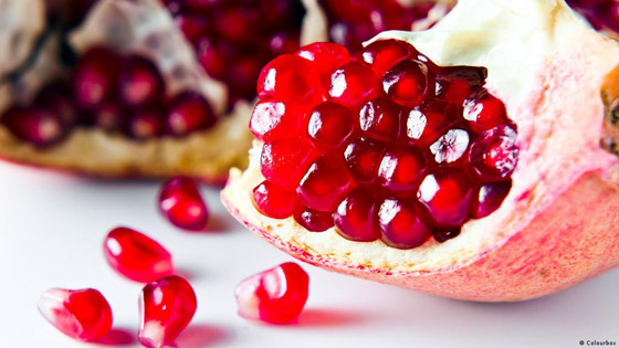 الرمان سلاح فعال لمحاربة البكتيريا والكوليسترول الضار صورة رقم 1