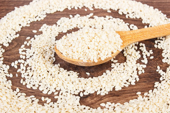 بدأت زراعته منذ قرون.. ماذا تعرفون عن السمسم وخصائصه الفريدة؟ صورة رقم 3