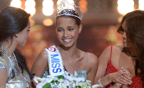 بالصور: طالبة شابة عمرها 18 سنة تتوج بملكة جمال فرنسا 2023 صورة رقم 10 بالصور: طالبة شابة عمرها 18 سنة تتوج بملكة جمال فرنسا 2023 صورة رقم 10