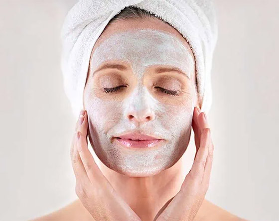 إليكم 8 أسباب موجبة للاستعانة بالأقنعة التجميلية صورة رقم 3 إليكم 8 أسباب موجبة للاستعانة بالأقنعة التجميلية صورة رقم 3