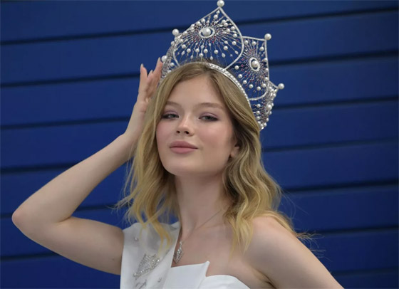 بالصور: إليكم أجمل النساء حول العالم في عام 2022 صورة رقم 3