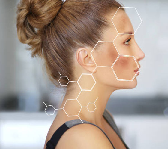 ما المكونات التي أثبتت فعاليتها في علاج البقع الداكنة؟ صورة رقم 2