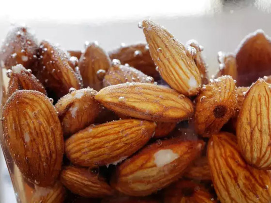 اليكم الفوائد الغذائية للوز المنقوع صورة رقم 5