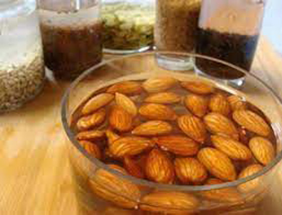 اليكم الفوائد الغذائية للوز المنقوع صورة رقم 7