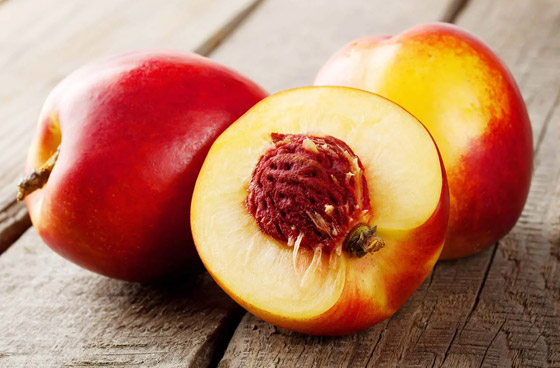 تقي من السرطان وتحمي الجلد.. فوائد فاكهة النكتارين الصحية والغذائية صورة رقم 8