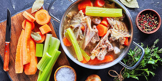 حساء العظام مصدر للبروتينات الكاملة صورة رقم 1