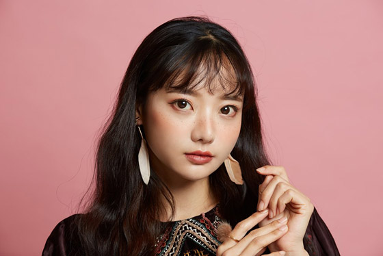 جورجينا رودريغيز تعتمدها.. تعرفي إلى التقنية اليابانية في تطبيق أحمر الخدود صورة رقم 1