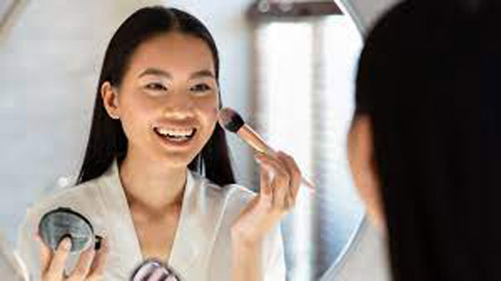 جورجينا رودريغيز تعتمدها.. تعرفي إلى التقنية اليابانية في تطبيق أحمر الخدود صورة رقم 3