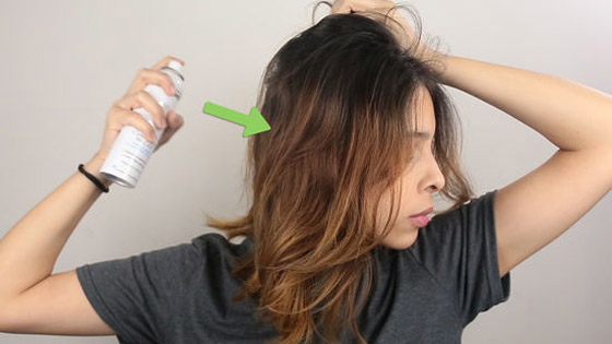 لماذا عليكِ جعل الشامبو الجاف جزءاً من روتين ما قبل التمرين؟ صورة رقم 4