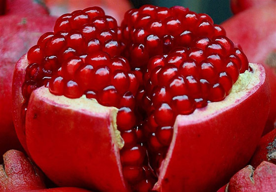 فوائد الرمان متعددة.. تعرف على 9 منها صورة رقم 11