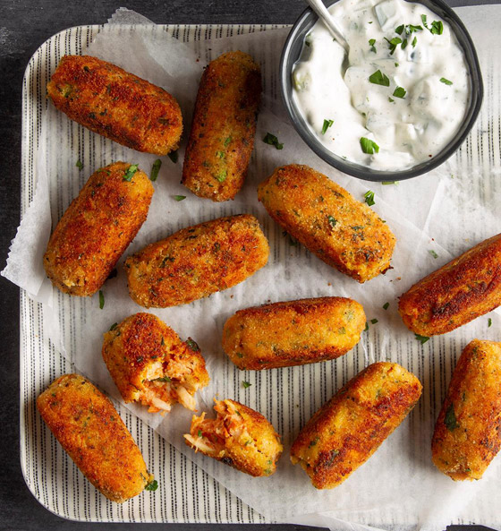 إليكم طريقة تحضير كروكيت التونة بالبطاطس المقرمشة واللذيذة صورة رقم 5