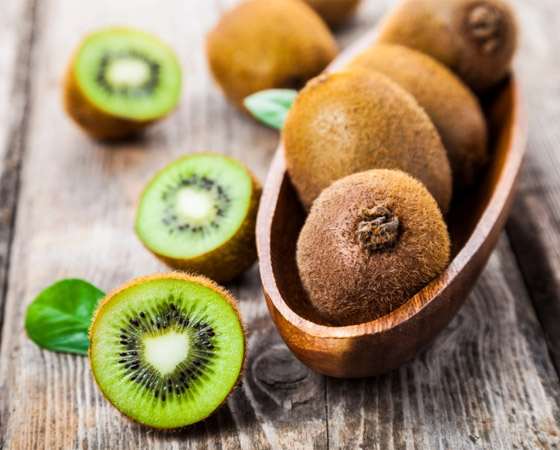 يساعد على خفض الوزن.. تعرفوا إلى فوائد فاكهة الكيوي الصحية والتجميلية صورة رقم 5