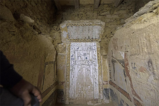 صورة رقم 2 - اكتشافات أثرية جديدة في مصر: مومياوات ومقابر ومقطع من كتاب صورة رقم 2 - اكتشافات أثرية جديدة في مصر: مومياوات ومقابر ومقطع من كتاب
