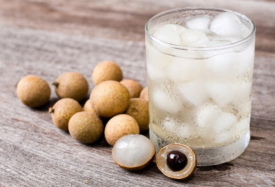 تحسن الذاكرة وتمنع فقر الدم.. إليكم فوائد فاكهة عين التنين 