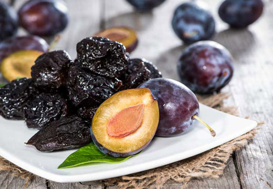 يعالج اضطرابات المعدة.. إليكم 5 فوائد لتناول عصير البرقوق المجفف صورة رقم 2