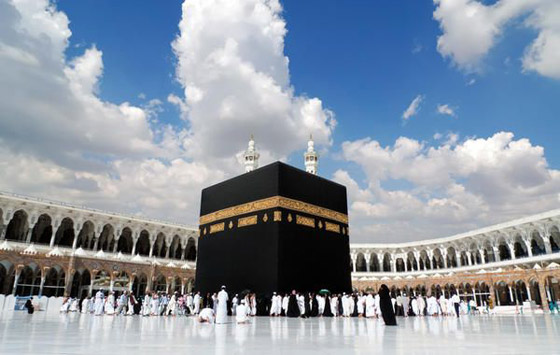 سماء مكة تشهد ظاهرة فكلية فريدة صورة رقم 9