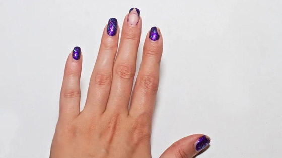 تريدين طلاء أظافر يدوم.. تخلصي من هذا الأمر! صورة رقم 3