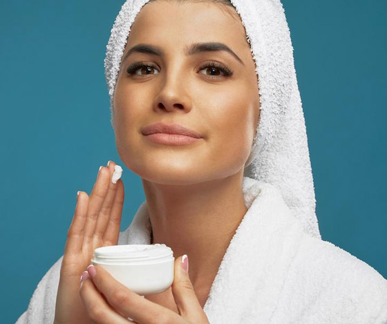 6 حيل سهلة للحفاظ على بشرة متألقة وصحية خلال شهر رمضان صورة رقم 2