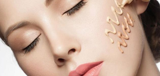 هل كريم الأساس لديك خفيف جداً؟.. 5 طرق لإصلاحه! صورة رقم 8