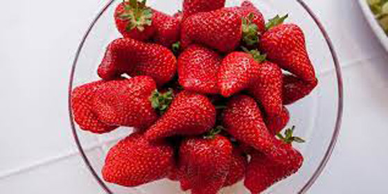 منها التمر.. 12 فاكهة ينصح خبراء التغذية بتناولها لصحة أفضل صورة رقم 9