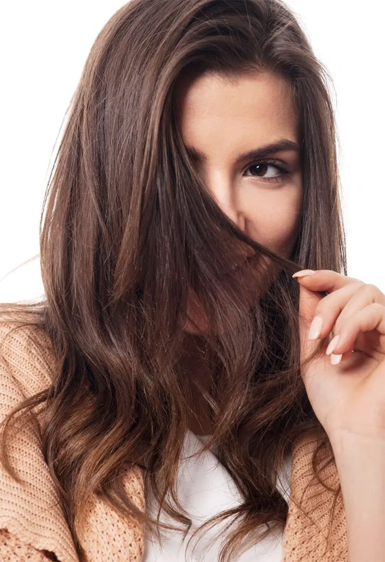 10 عادات تجميلية تسيء للبشرة والشعر أكثر مما تعتقدون صورة رقم 3 10 عادات تجميلية تسيء للبشرة والشعر أكثر مما تعتقدون صورة رقم 3