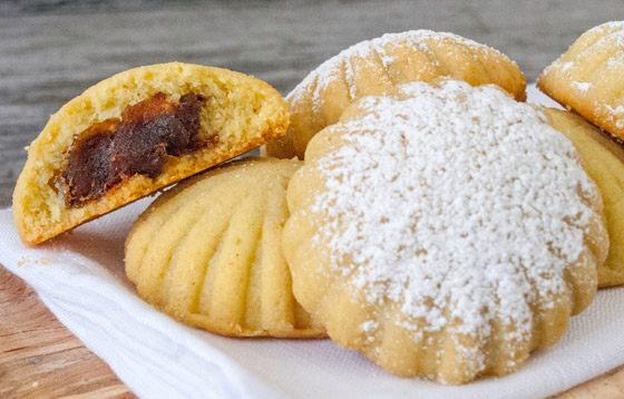 لا يكتمل العيد بدونه.. إليكم طريقة عمل معمول التمر في المنزل صورة رقم 8 لا يكتمل العيد بدونه.. إليكم طريقة عمل معمول التمر في المنزل صورة رقم 8