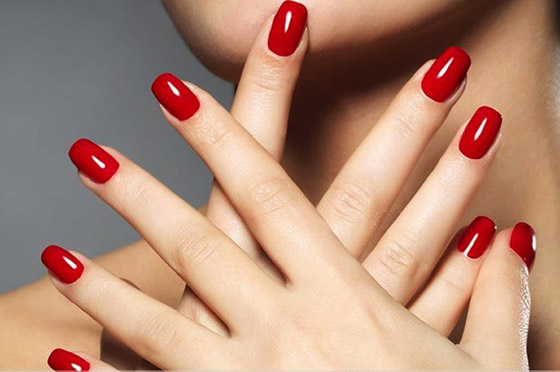 لون الأظافر الذي سنراه بكل مكان.. في ربيع 2023 صورة رقم 3