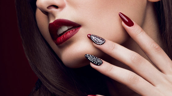 لإطلالة عيد الفطر.. أجدد تصاميم الأظافر الصيفية صورة رقم 1 لإطلالة عيد الفطر.. أجدد تصاميم الأظافر الصيفية صورة رقم 1