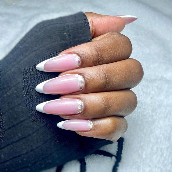 لإطلالة عيد الفطر.. أجدد تصاميم الأظافر الصيفية صورة رقم 5 لإطلالة عيد الفطر.. أجدد تصاميم الأظافر الصيفية صورة رقم 5