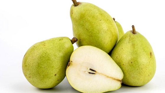 فواكه صيفية تعزز مناعتك وتحافظ على صحتك.. أبرزها الكمثرى والبطيخ صورة رقم 10 فواكه صيفية تعزز مناعتك وتحافظ على صحتك.. أبرزها الكمثرى والبطيخ صورة رقم 10