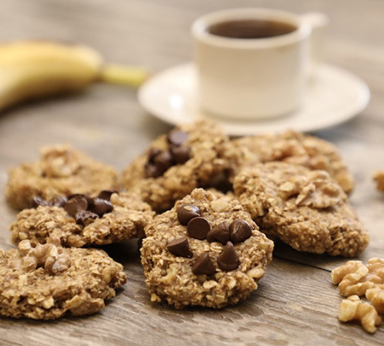 إليكم طريقة تحضير كوكيز الموز بالجوز الصحي والطيب صورة رقم 1