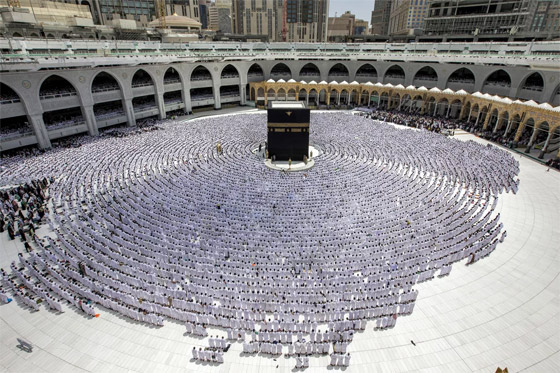 صورة رقم 7 - قانون جديد بالسعودية: منع المقيمين من الدخول إلى مكة دون تصريح صورة رقم 7 - قانون جديد بالسعودية: منع المقيمين من الدخول إلى مكة دون تصريح