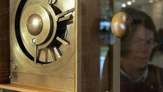 كمبيوتر عمره 2000 عام يحير العلماء صورة رقم 1
