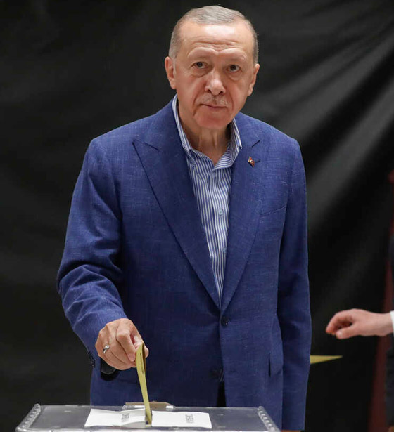 صورة رقم 8 - رحلة أردوغان من بائع للكعك إلى سدة الحكم في تركيا صورة رقم 8 - رحلة أردوغان من بائع للكعك إلى سدة الحكم في تركيا