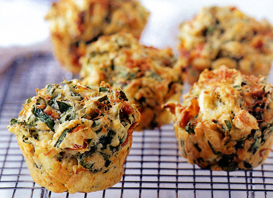 إليكم طريقة تحضير مافن السبانخ والفيتا للفطور صورة رقم 3 إليكم طريقة تحضير مافن السبانخ والفيتا للفطور صورة رقم 3