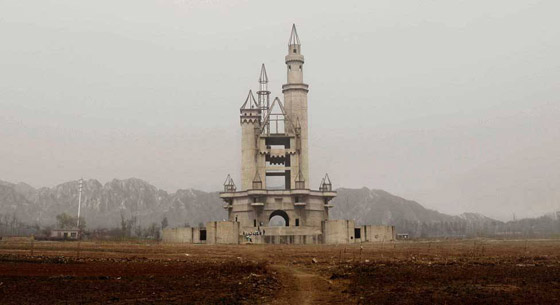 صورة رقم 3 - بالصور: 5 أماكن مهجورة في العالم تجذب عشاق الإثارة والتصوير صورة رقم 3 - بالصور: 5 أماكن مهجورة في العالم تجذب عشاق الإثارة والتصوير