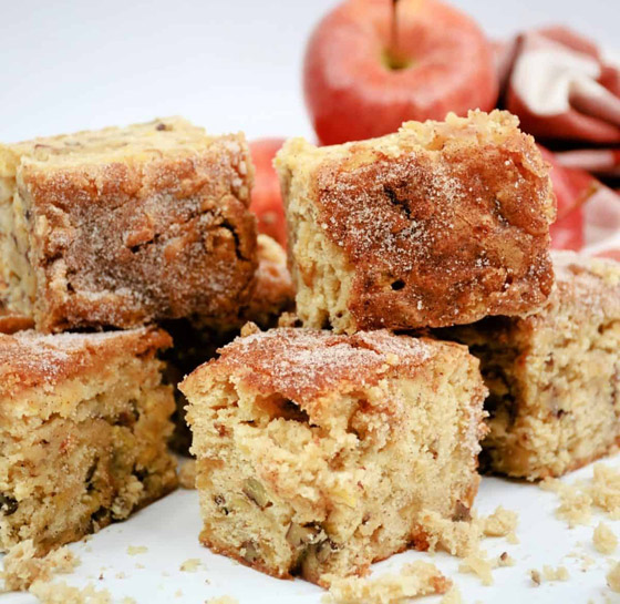 إليكم طريقة تحضير براونيز صحي بالتفاح.. خفيف وطيب صورة رقم 4 إليكم طريقة تحضير براونيز صحي بالتفاح.. خفيف وطيب صورة رقم 4