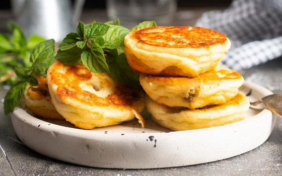 إليكم طريقة تحضير بان كيك بالجبنة اللذيذ صورة رقم 8 إليكم طريقة تحضير بان كيك بالجبنة اللذيذ صورة رقم 8