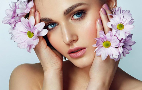 خطوات بسيطة تمنح بشرتك نضارة طبيعية في فصل الصيف صورة رقم 2 خطوات بسيطة تمنح بشرتك نضارة طبيعية في فصل الصيف صورة رقم 2