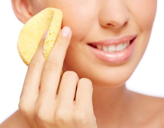 خطوات بسيطة تمنح بشرتك نضارة طبيعية في فصل الصيف صورة رقم 3 خطوات بسيطة تمنح بشرتك نضارة طبيعية في فصل الصيف صورة رقم 3