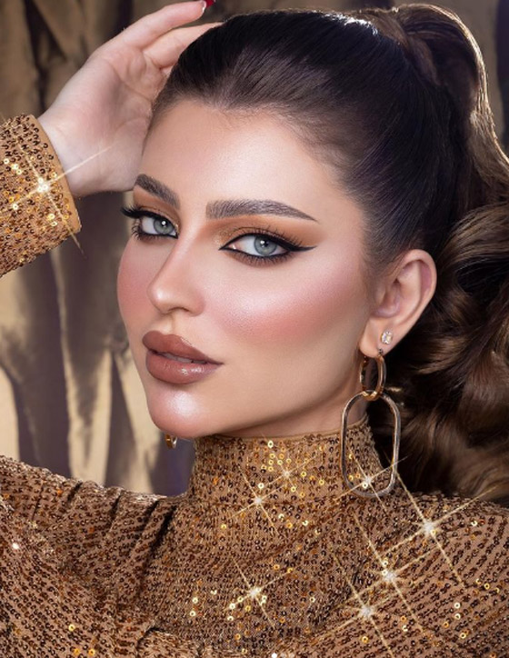 أجمل تسريحات للشعر الطويل لعيد الأضحى 2023... لإطلالة راقية صورة رقم 2