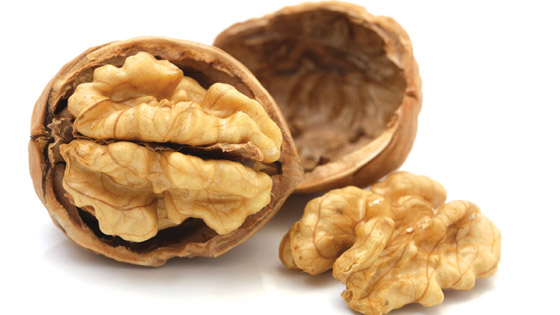 7 مكسرات وفواكه مجففة هتساعدك فى رحلة إنقاص الوزن صورة رقم 4 7 مكسرات وفواكه مجففة هتساعدك فى رحلة إنقاص الوزن صورة رقم 4