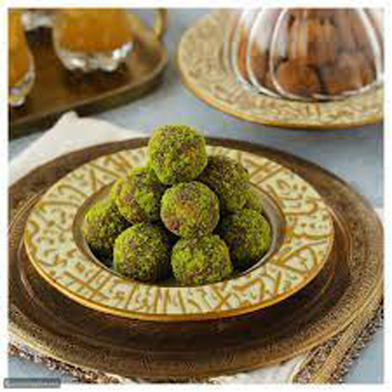 اليكم طريقة تحضير حلى كرات الفستق الحلبي لعيد الأضحى صورة رقم 4