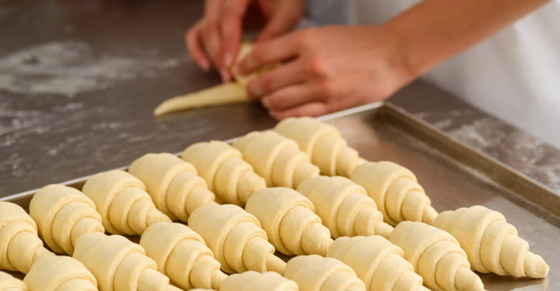 طريقة عمل ميني كرواسان بالشوكولاتة صورة رقم 2