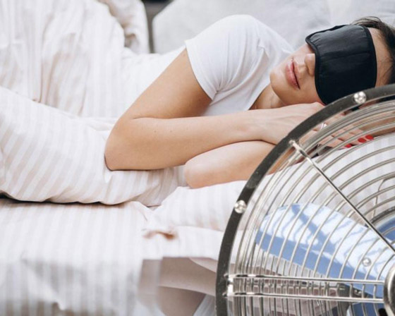 10 نصائح غريبة من أجل نوم هادئ في ليالي الصيف الحارة صورة رقم 3 10 نصائح غريبة من أجل نوم هادئ في ليالي الصيف الحارة صورة رقم 3