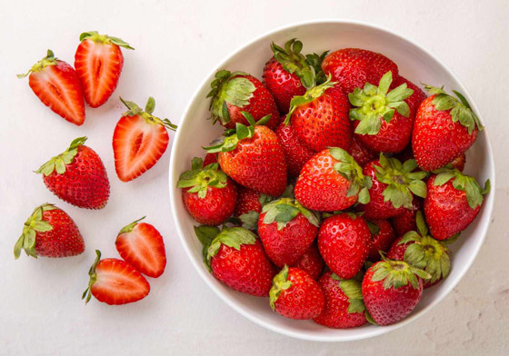 مع دخول الصيف.. 14 من الأطعمة التي تساعد على تخفيض حرارة الجسم صورة رقم 6 مع دخول الصيف.. 14 من الأطعمة التي تساعد على تخفيض حرارة الجسم صورة رقم 6