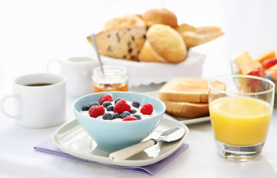 طبيب يحذر من أطعمة شائعة للفطور.. وهذه نصيحته لخسارة الوزن صورة رقم 3